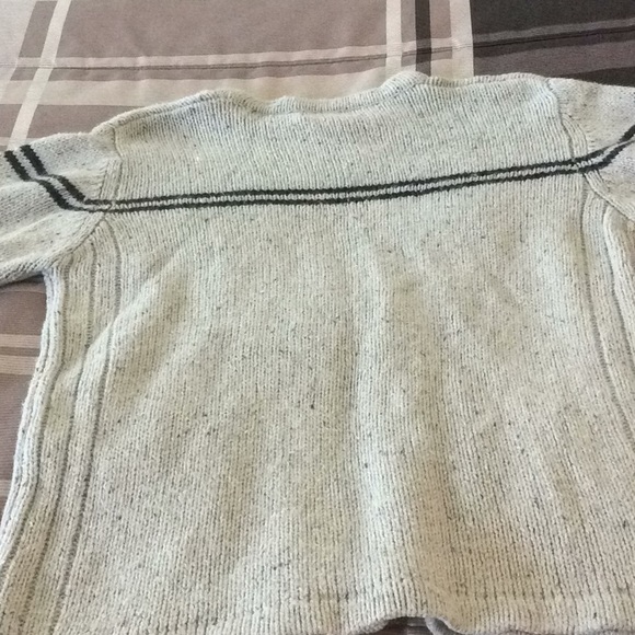 Sweater - Picture 3 of 3